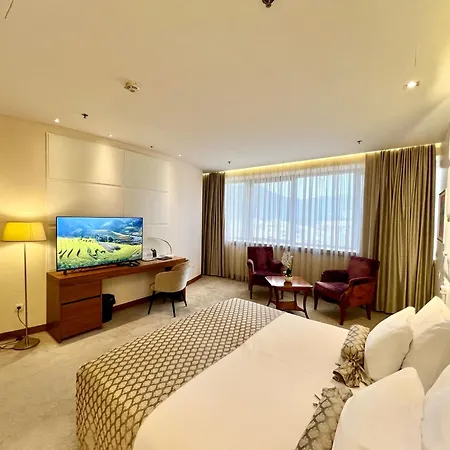 ميباس فندق 5*